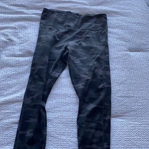 Athleta Black camo leggings